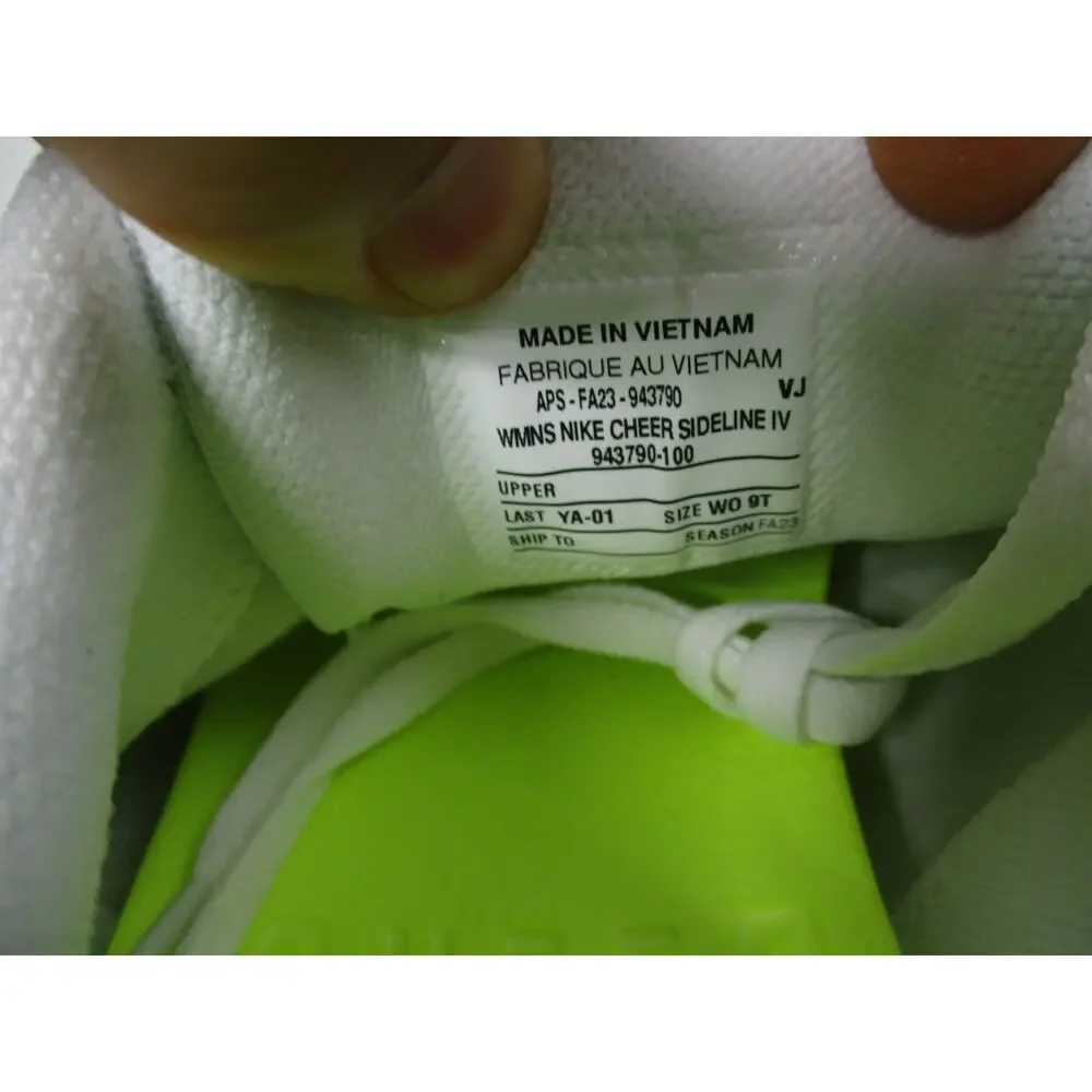 Nike Cheer Cheerleader Sideline Shoes Womens Sz 9 White Platinum